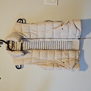 Cream colored H&M LOGG puff vest